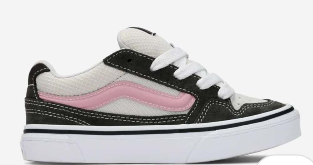 Vans Caldrone Kids Skate Shoe Black/Pale Petal Pink Size 5